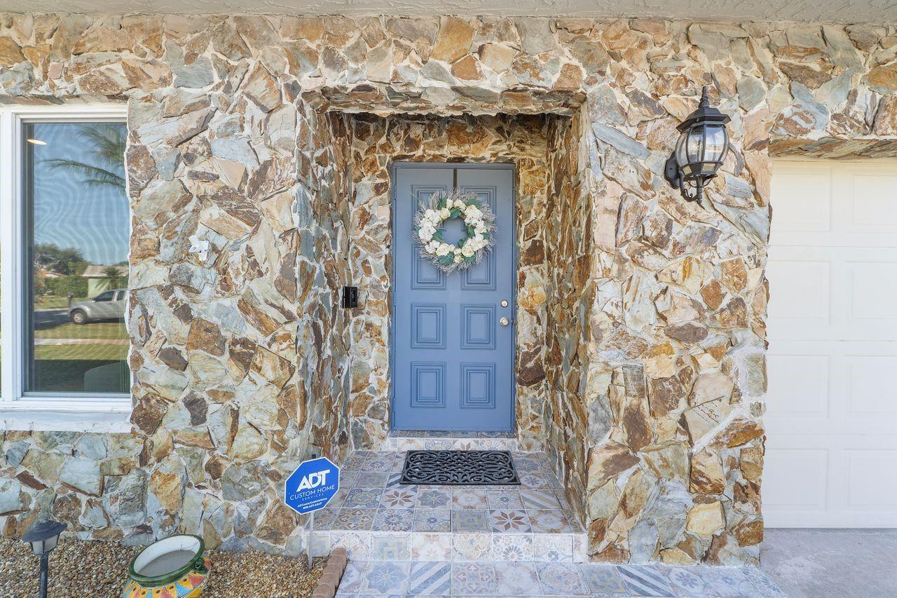 14554 Springside Lane Delray Beach, FL 33484 - Photo 2 of 33 Welcome Home