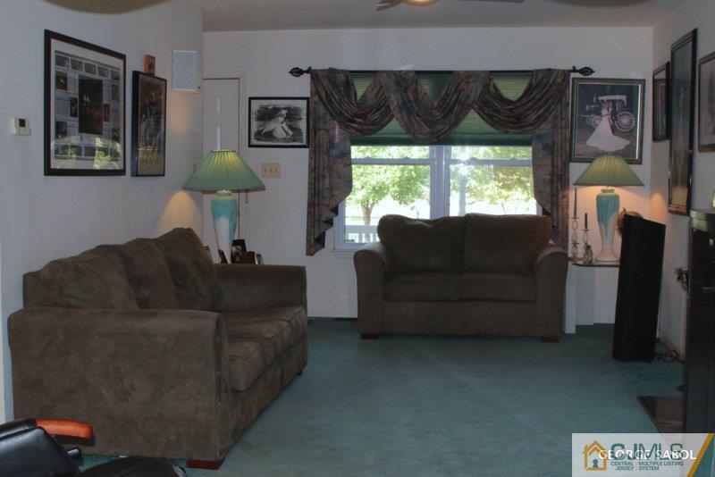 241 Colts Neck Road Farmingdale, NJ 07727 - Photo 15 of 24 Gallery Image 15