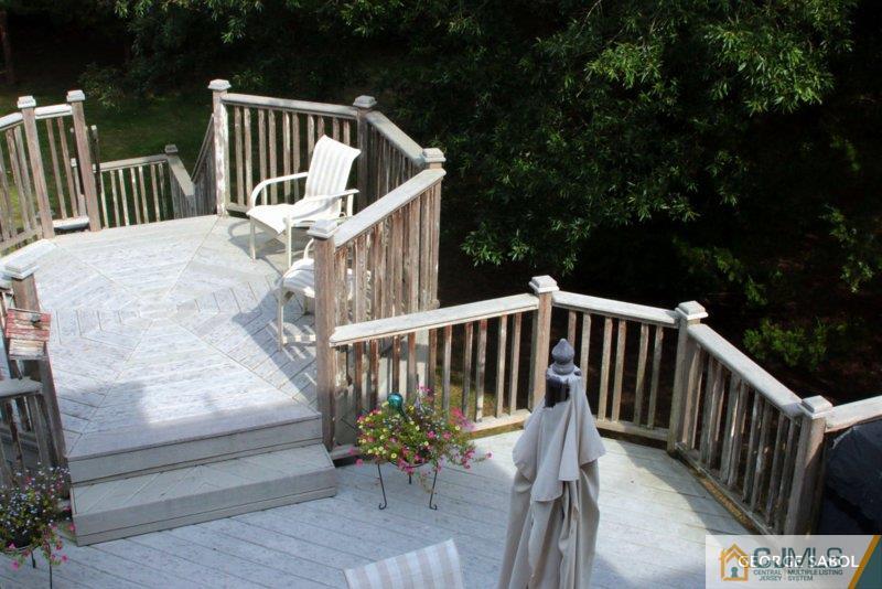 241 Colts Neck Road Farmingdale, NJ 07727 - Photo 17 of 24 Gallery Image 17