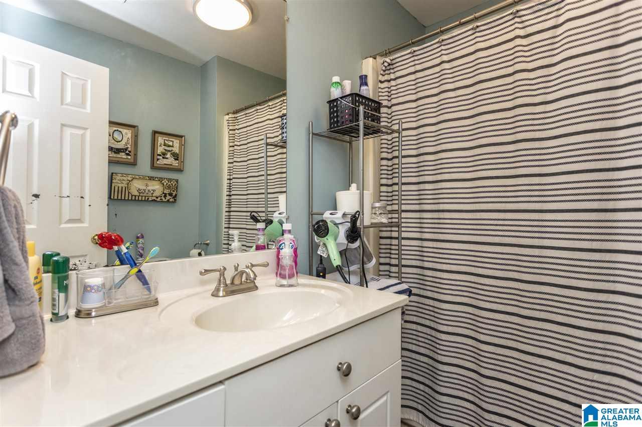 938 Pinewood Avenue Bessemer, AL 35023 - Photo 20 of 30
