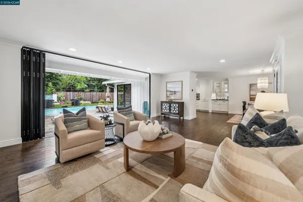 $2,399,000 | 2348 Holly Oak Drive, Danville, CA 94506