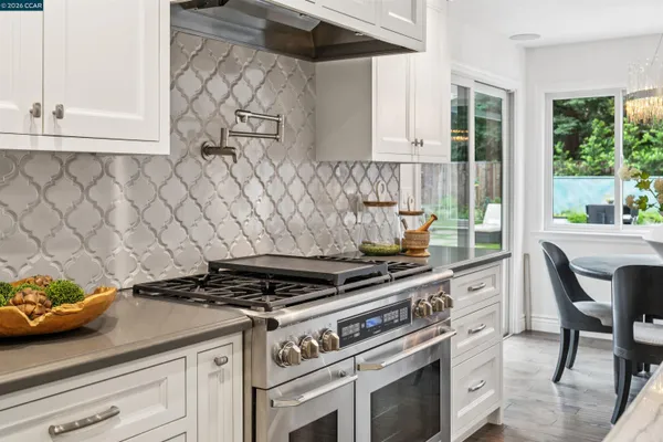 $2,399,000 | 2348 Holly Oak Drive, Danville, CA 94506