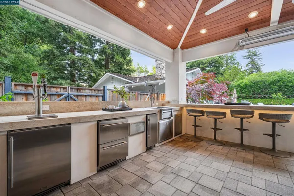 $2,399,000 | 2348 Holly Oak Drive, Danville, CA 94506
