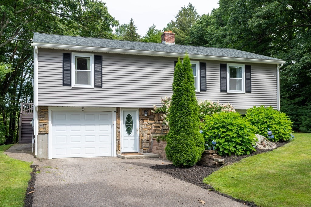 21 Fisher Road Holden, MA 01520 - Photo 1 of 33 Gallery Image 1