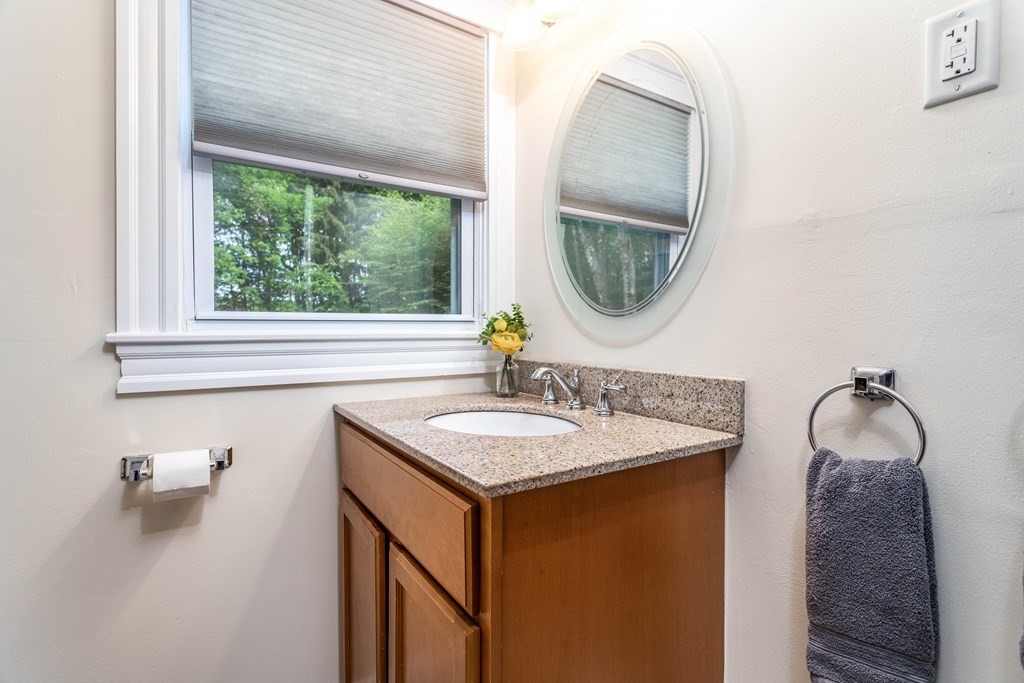 21 Fisher Road Holden, MA 01520 - Photo 24 of 33 Gallery Image 24