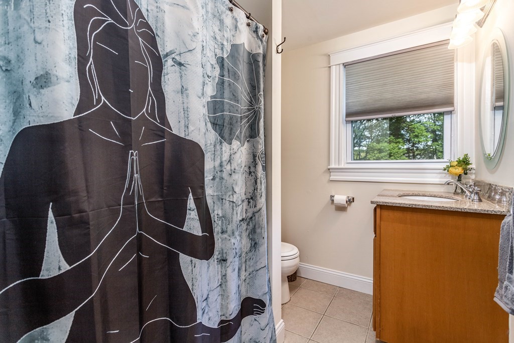 21 Fisher Road Holden, MA 01520 - Photo 25 of 33 Gallery Image 25