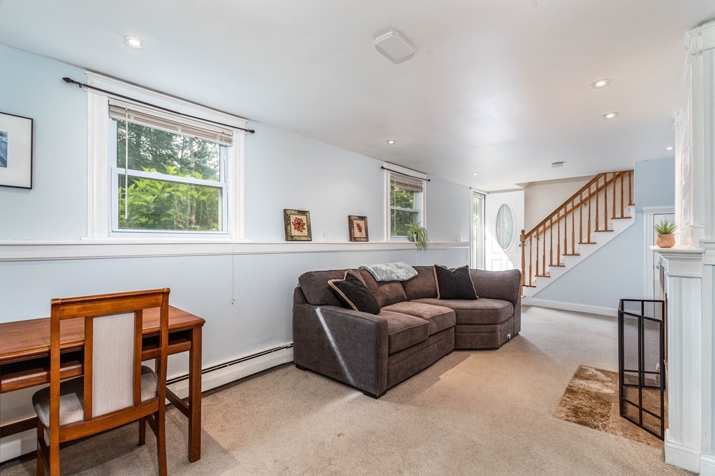 21 Fisher Road Holden, MA 01520 - Photo 10 of 33 Gallery Image 10