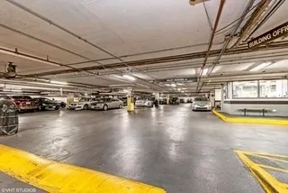 $1,650 | 5415 North Sheridan Road, Unit 3807, Chicago, IL 60640