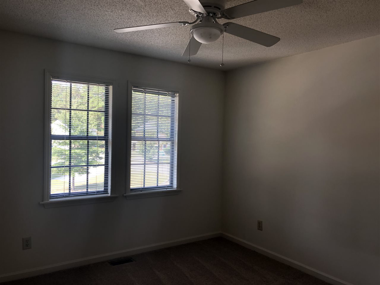 2803 Ferret Court Raleigh, NC 27610 - Photo 9 of 11 Photo 9