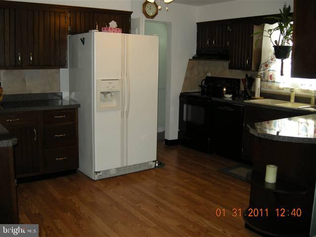 512 Colony Road Camp Hill, PA 17011 - Photo 4 of 16 Gallery Image 4