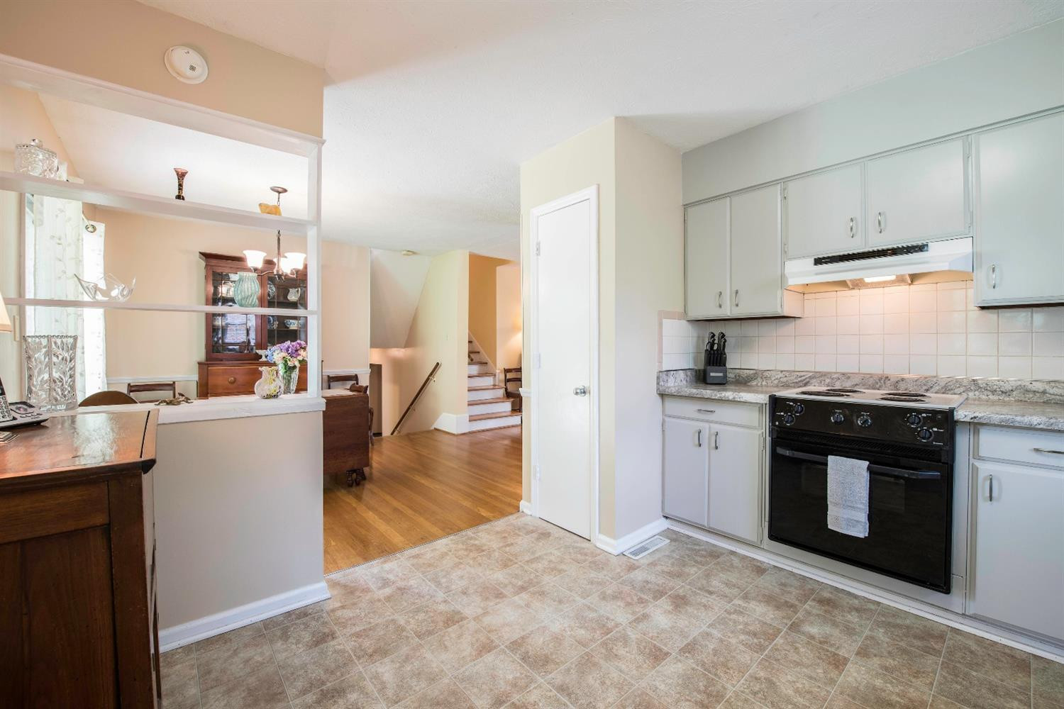 2421 Larkin Road Lexington, KY 40503 - Photo 12 of 35 Photo 12