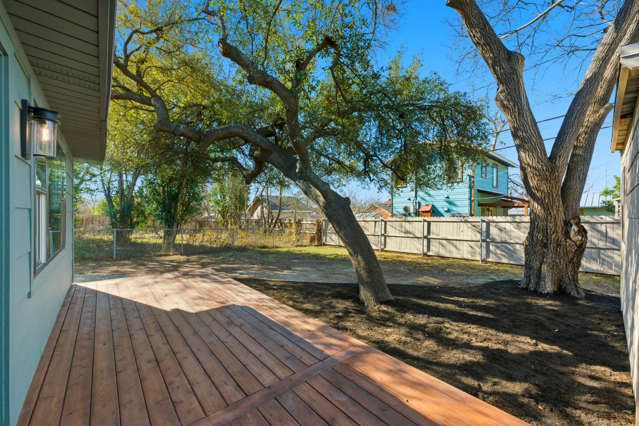 623 Amesbury Lane Austin, TX 78752 - Photo 28 of 34