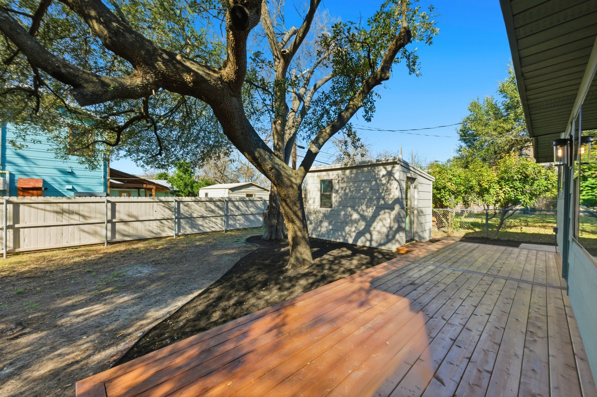 623 Amesbury Lane Austin, TX 78752 - Photo 30 of 34