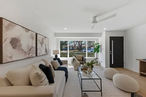 $645,000 | 623 Amesbury Lane, Austin, TX 78752