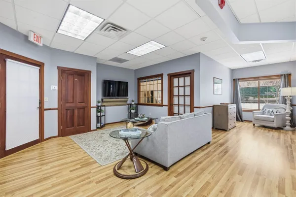 $325,000 | 41 Glendale Place, Unit 11, Gilford, NH 03249