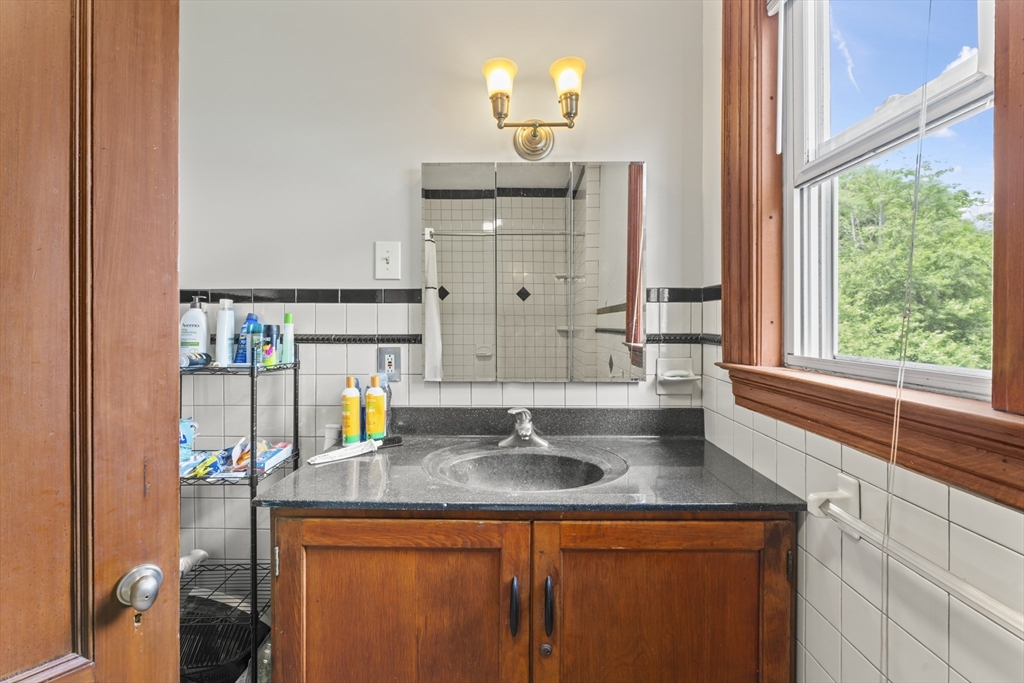 388 Arborway, Unit 2 Boston, MA 02130 - Photo 15 of 20