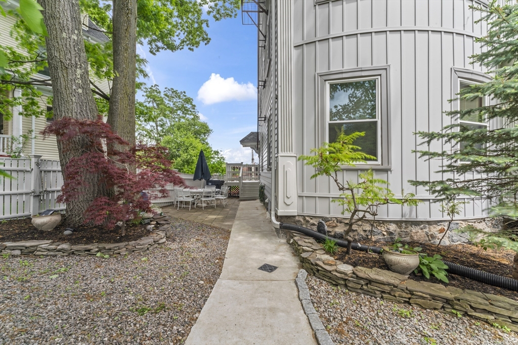 388 Arborway, Unit 2 Boston, MA 02130 - Photo 19 of 20