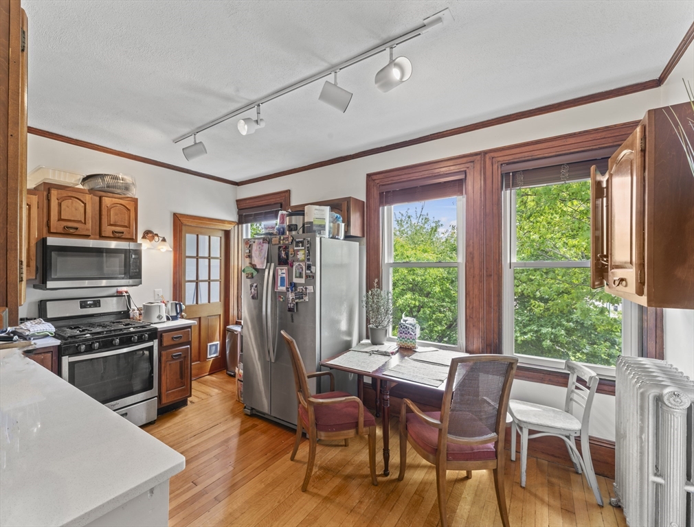 388 Arborway, Unit 2 Boston, MA 02130 - Photo 2 of 20