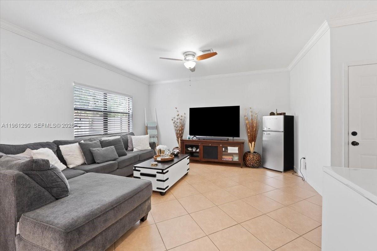 24306 Southwest 113 Passage Homestead, FL 33032 - Photo 11 of 20