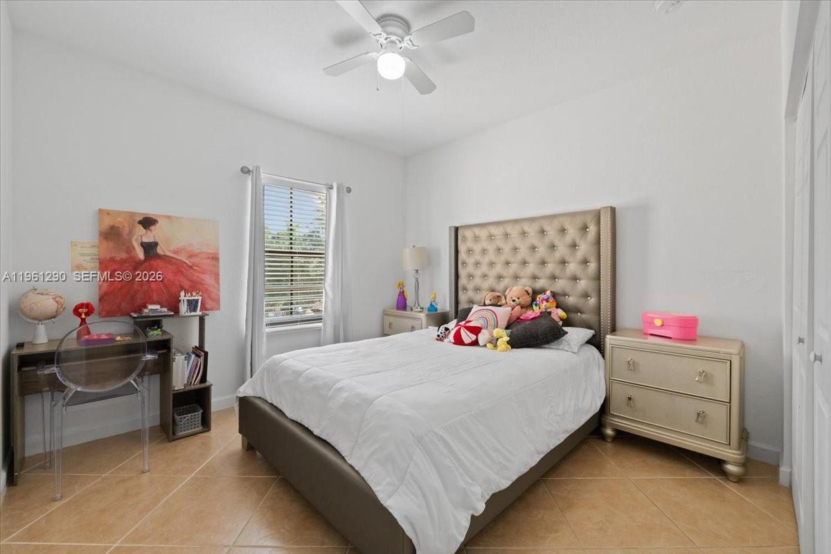 24306 Southwest 113 Passage Homestead, FL 33032 - Photo 14 of 20