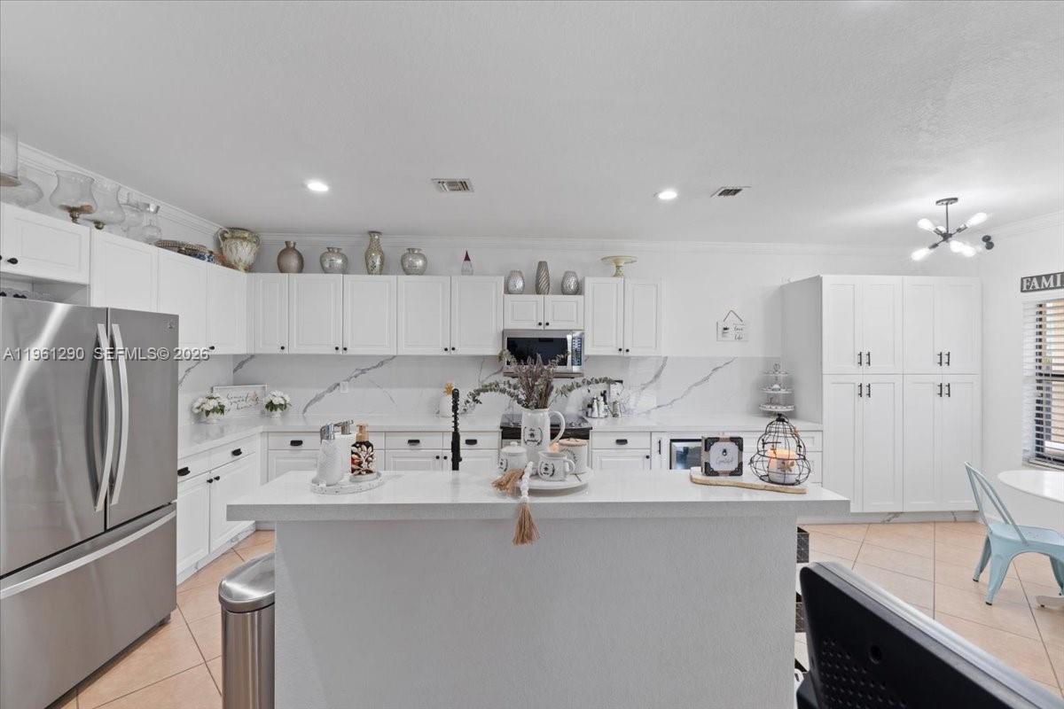 24306 Southwest 113 Passage Homestead, FL 33032 - Photo 9 of 20