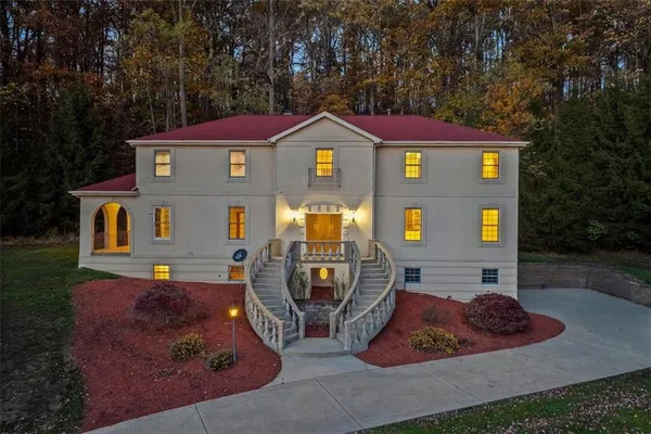 $899,000 | 4302 Michel Court, Murrysville, PA 15668