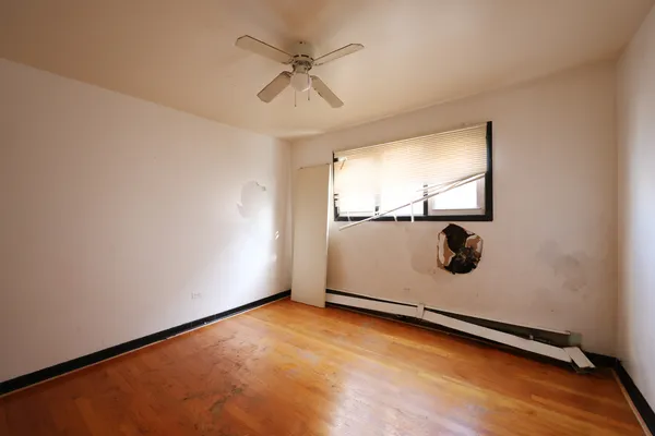 $129,900 | 333 Luella Avenue, Calumet City, IL 60409