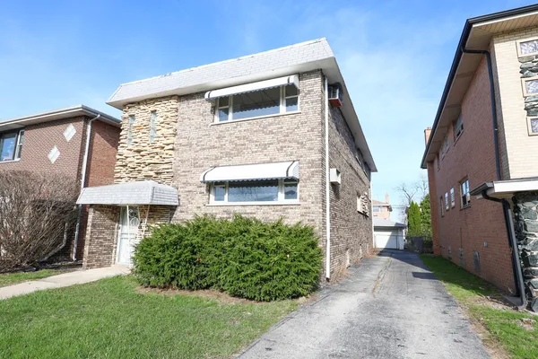$129,900 | 333 Luella Avenue, Calumet City, IL 60409