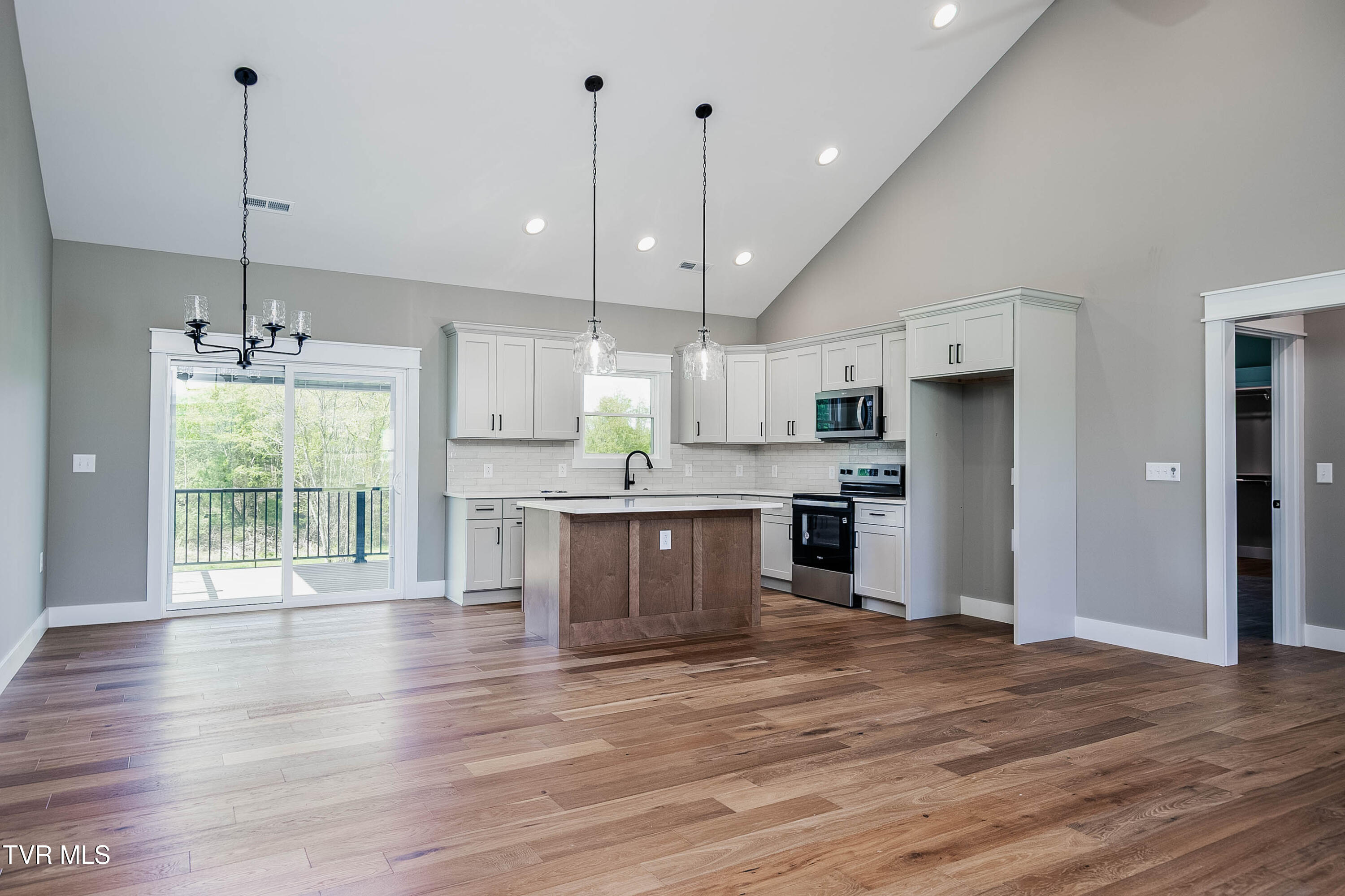 282 Ruby Rose Ridge Jonesborough, TN 37659 - Photo 9 of 48 IMG_4411-Edit