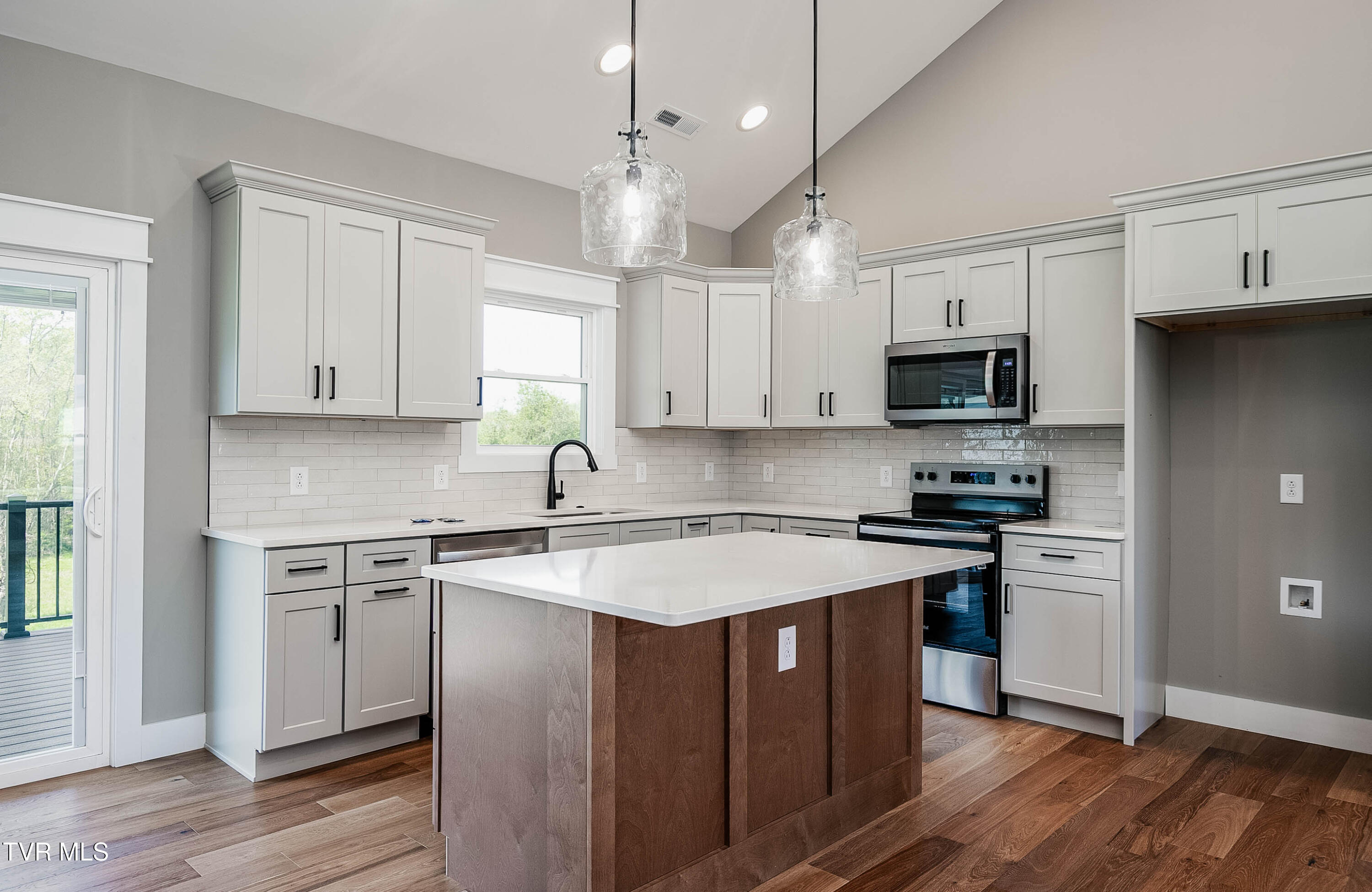 282 Ruby Rose Ridge Jonesborough, TN 37659 - Photo 10 of 48 IMG_4413-Edit