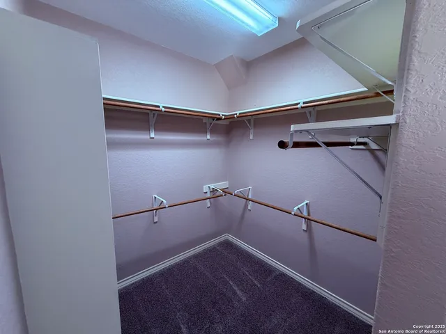 $3,250 | 250 Palomino Trail, Natalia, TX 78059