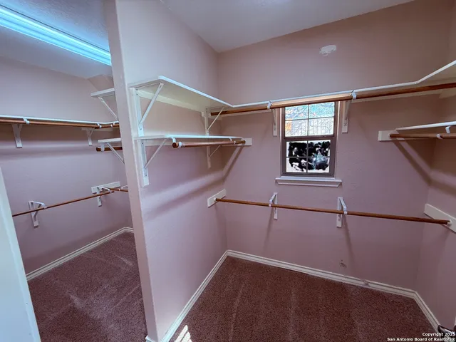 $3,250 | 250 Palomino Trail, Natalia, TX 78059