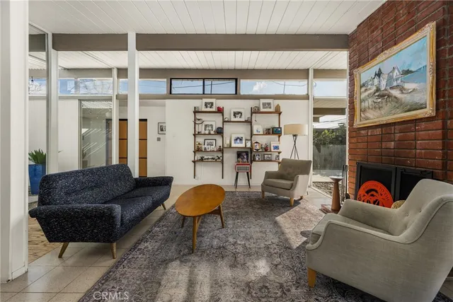 $1,600,000 | 732 South Woodland Street, Orange, CA 92869