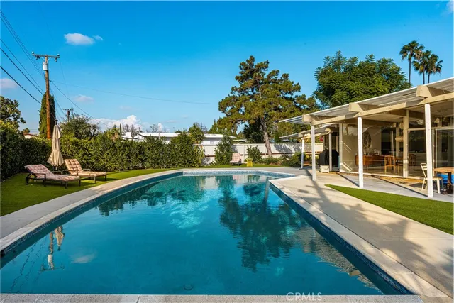 $1,600,000 | 732 South Woodland Street, Orange, CA 92869