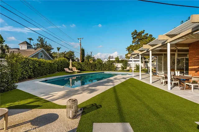 $1,600,000 | 732 South Woodland Street, Orange, CA 92869