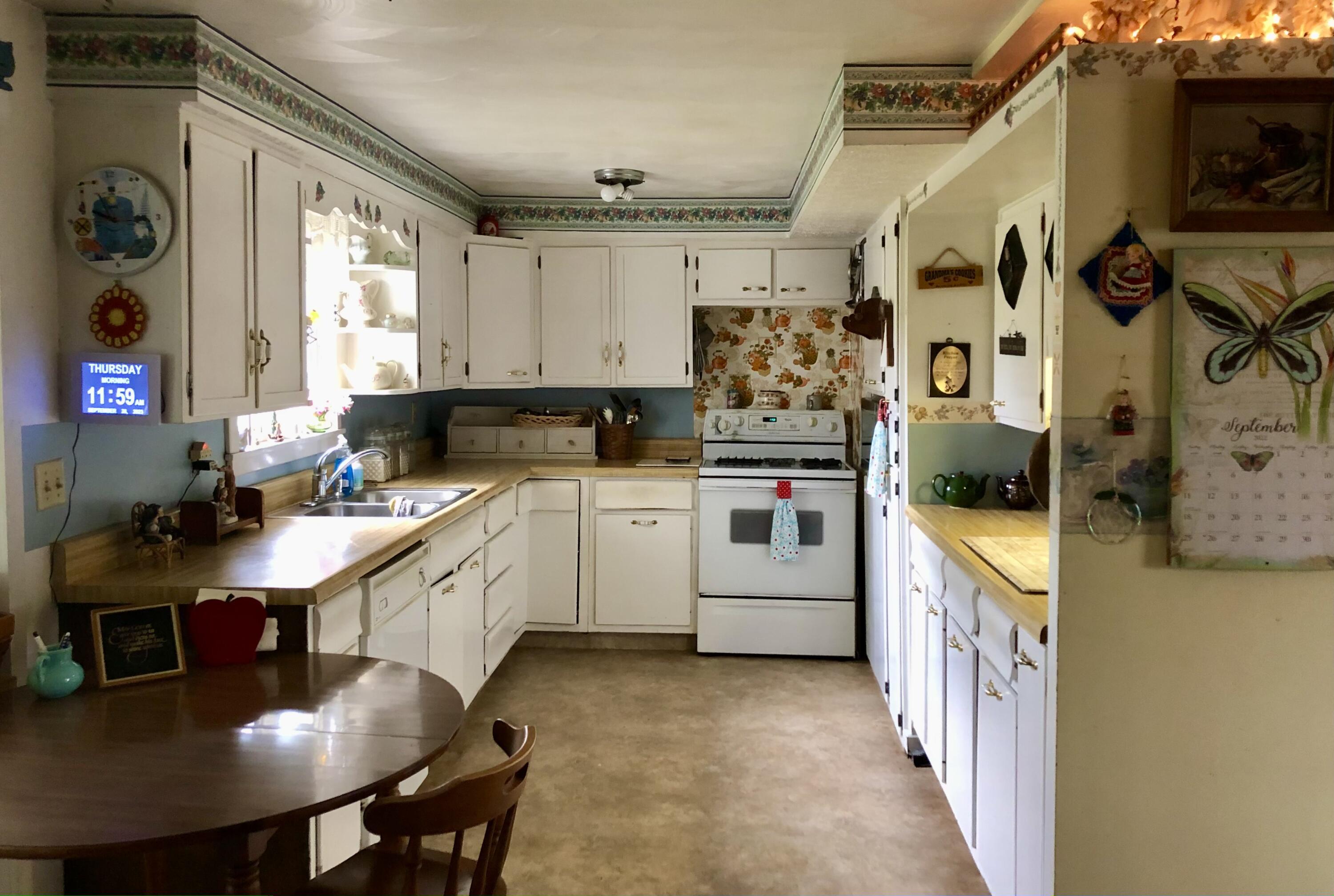 10164 Ashley Road Ashley, OH 43003 - Photo 13 of 19 Kitchen