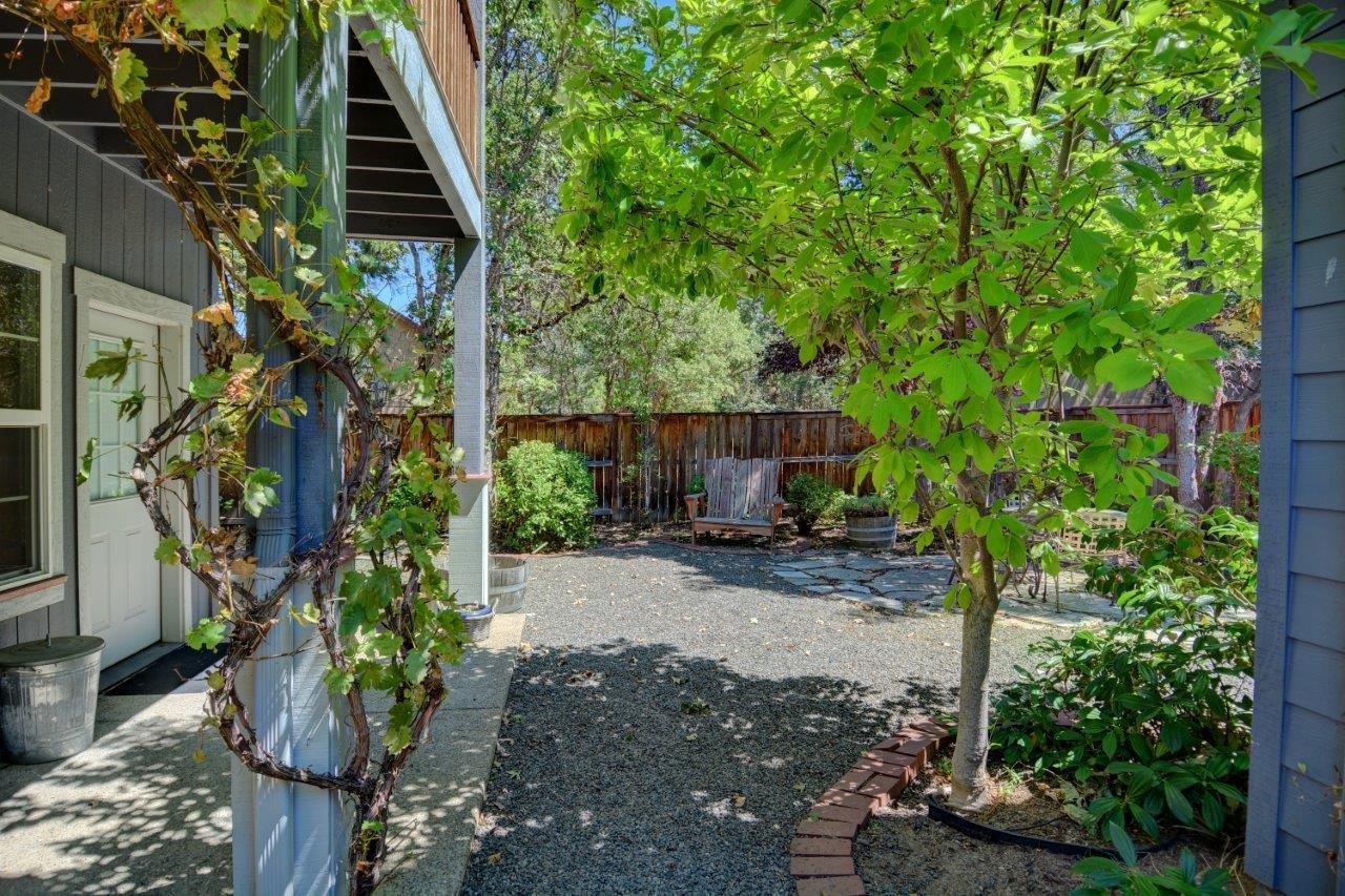 26 Falling Leaf Lane Eagle Point, OR 97524 - Photo 12 of 35 Additional Photo