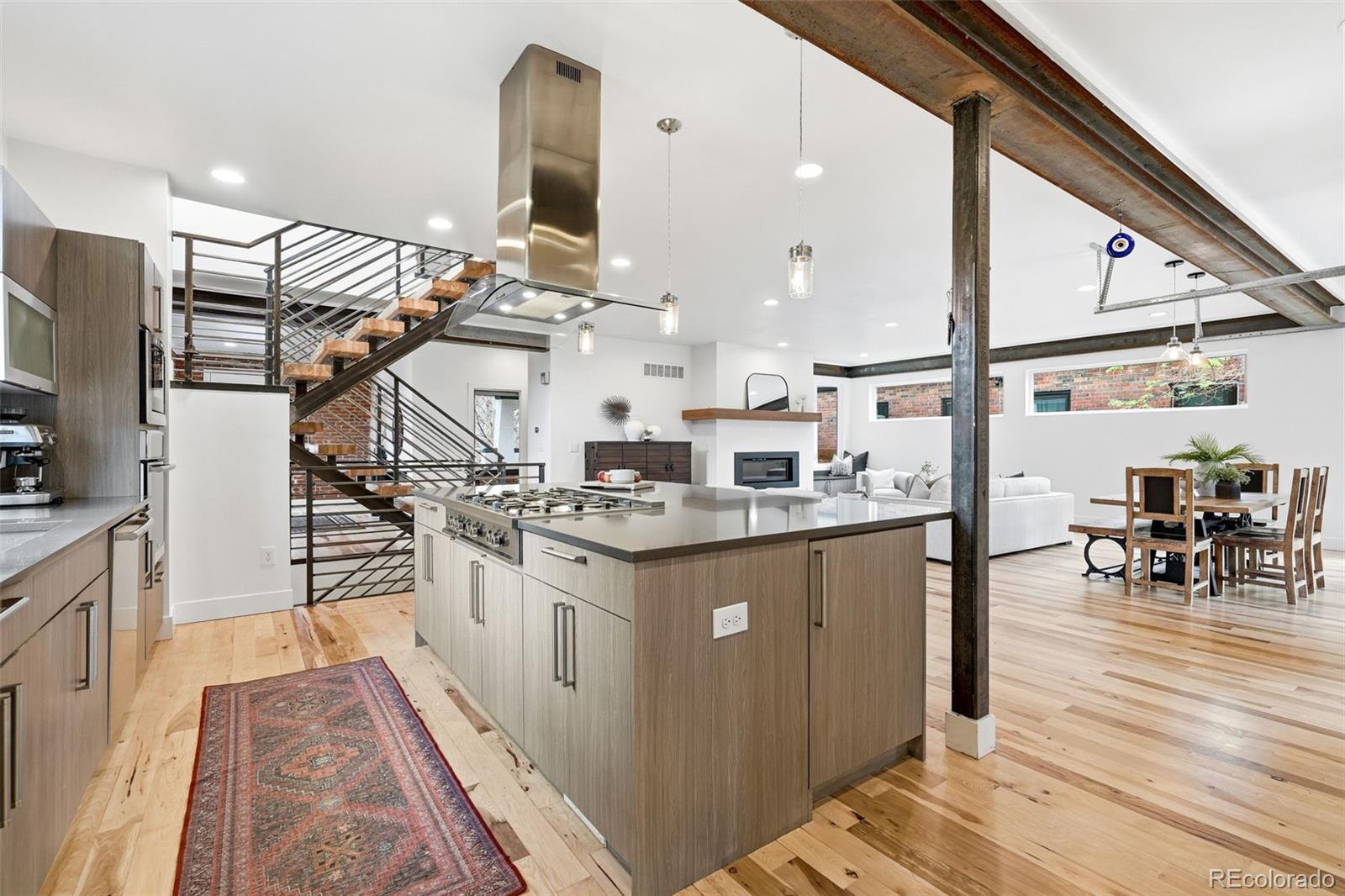 2379 Ivanhoe Street Denver, CO 80207 - Photo 15 of 50