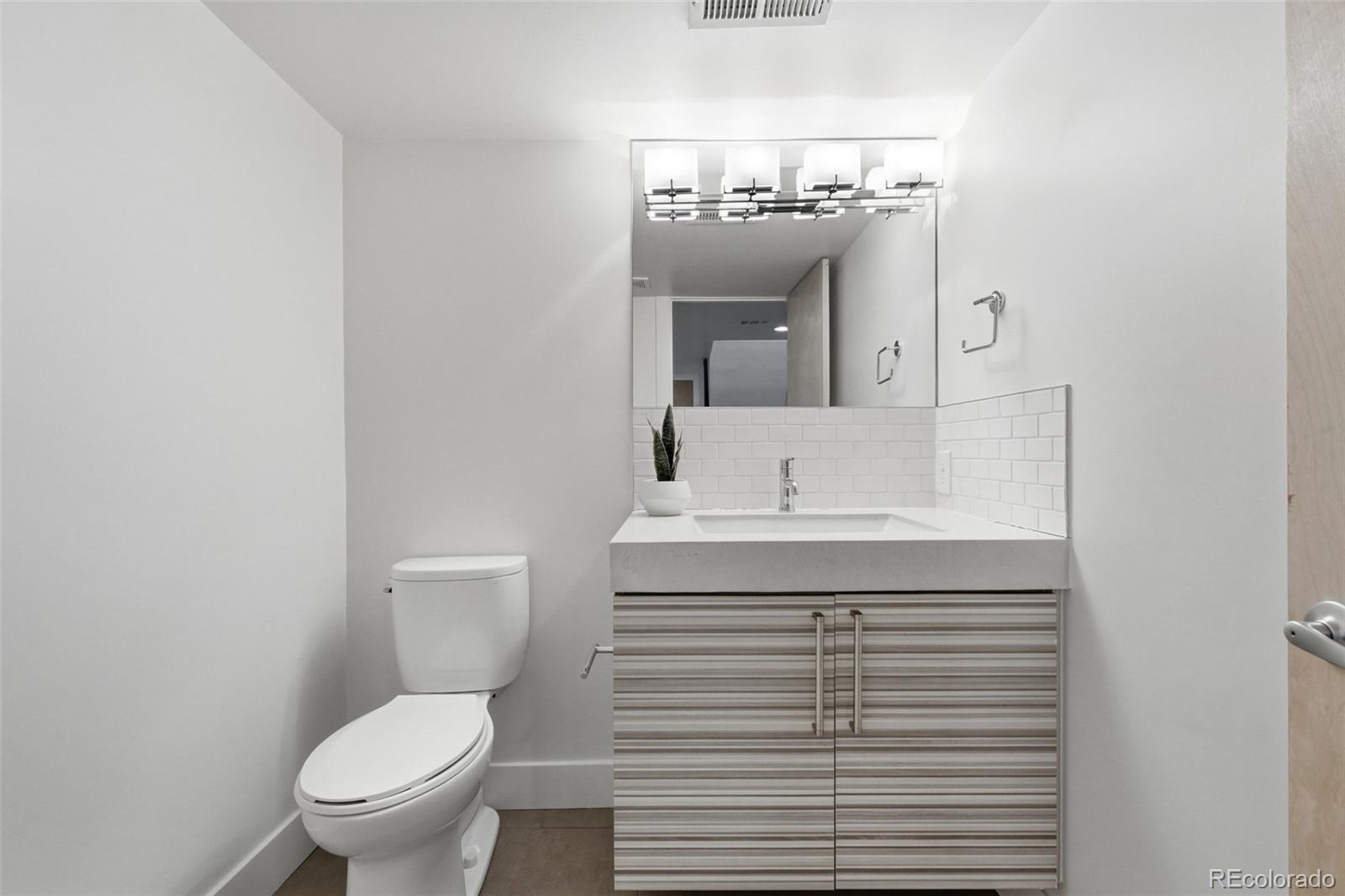 2379 Ivanhoe Street Denver, CO 80207 - Photo 42 of 50