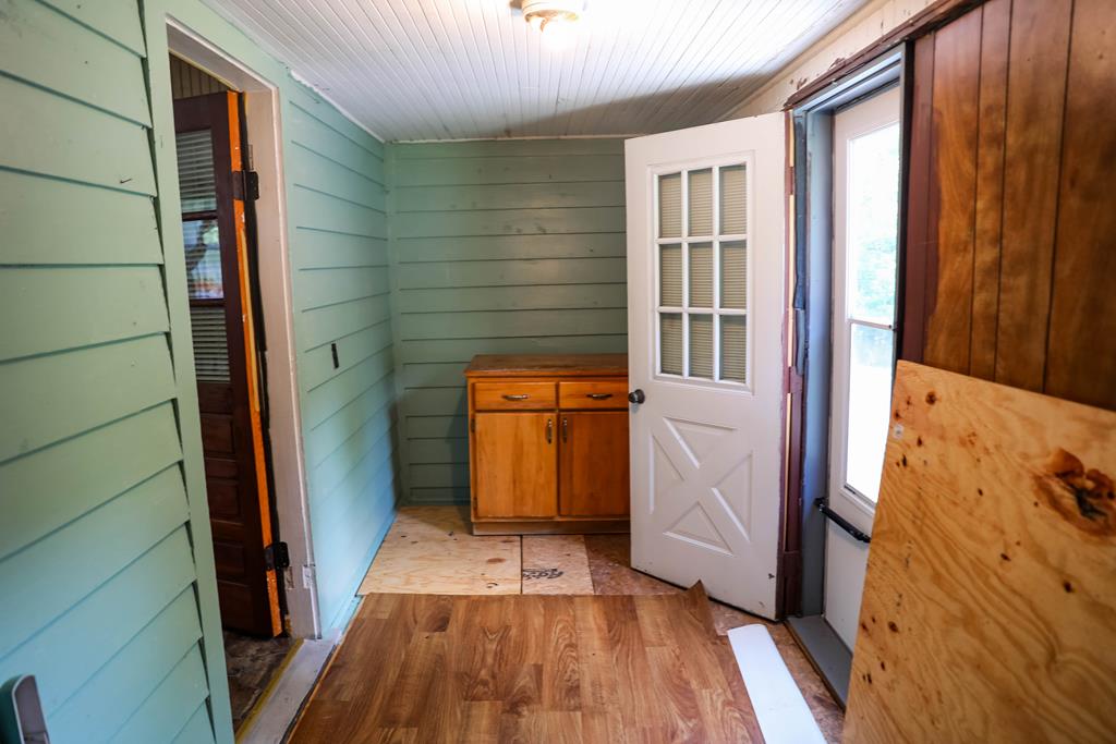 219 Old Quarry Road Saltville, VA 24370 - Photo 34 of 35 Gallery Image 34