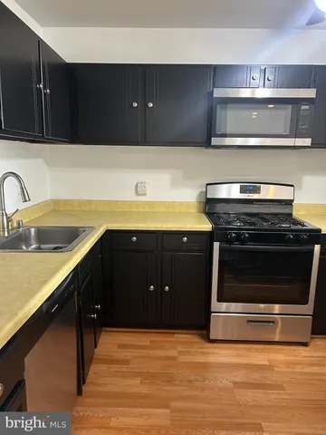$1,900 | 804 Quince Orchard Boulevard, Unit 80420, Gaithersburg, MD 20878