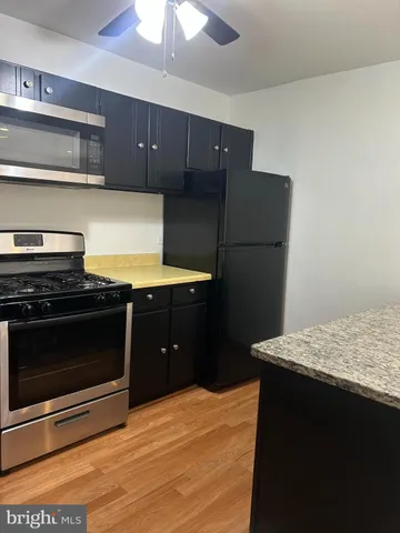 $1,900 | 804 Quince Orchard Boulevard, Unit 80420, Gaithersburg, MD 20878