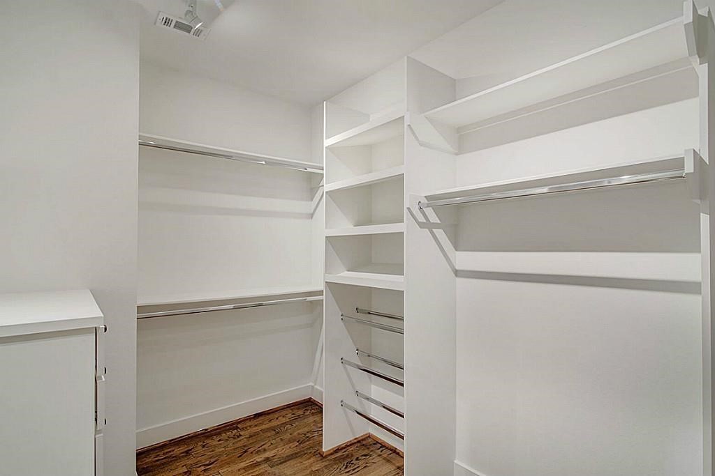 5810 Venice Street Houston, TX 77007 - Photo 19 of 31 a view of an empty walk in closet