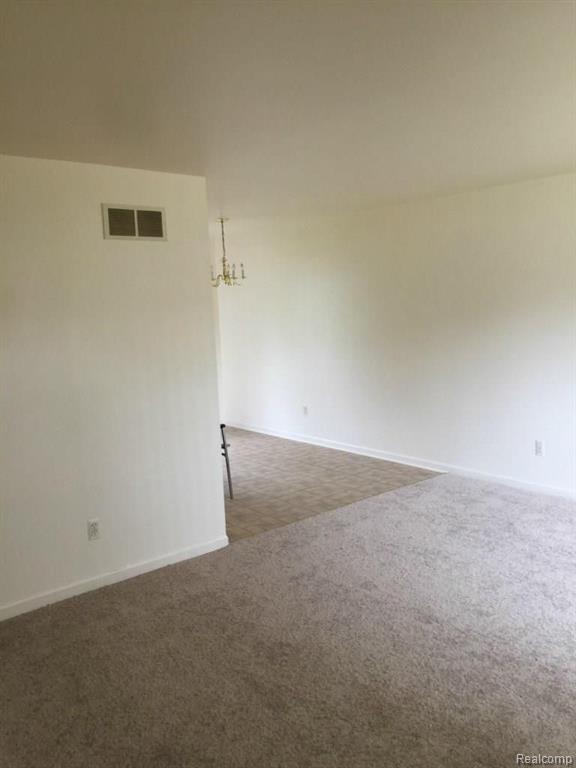 8142 Toepfer Road Warren, MI 48089 - Photo 9 of 23