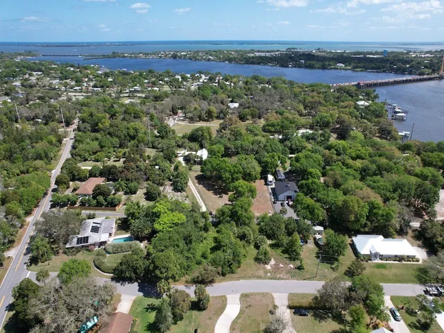 $170,000 | 0 Oak Trail, Micco, FL 32976