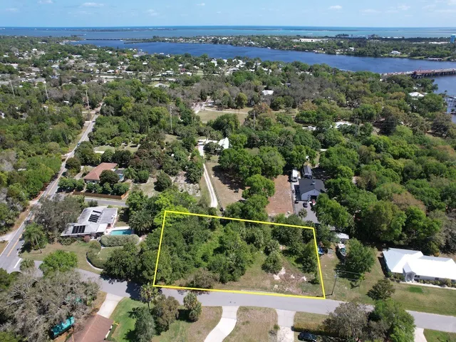 $170,000 | 0 Oak Trail, Micco, FL 32976