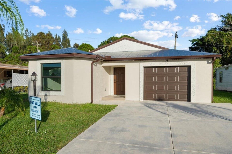 11 Azul Fort Pierce, FL 34951 - Photo 1 of 30 Gallery Image 1