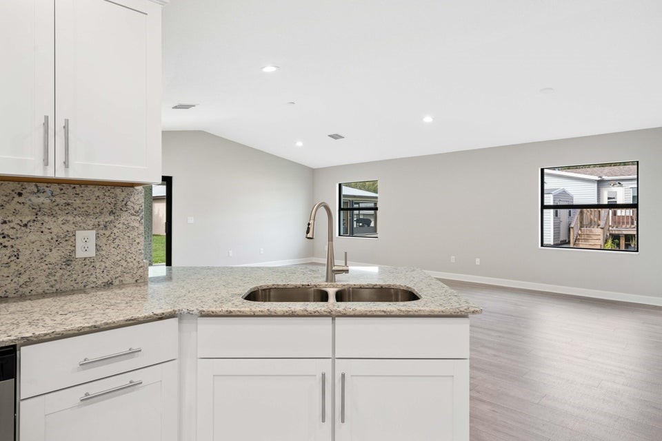11 Azul Fort Pierce, FL 34951 - Photo 5 of 30 Gallery Image 5