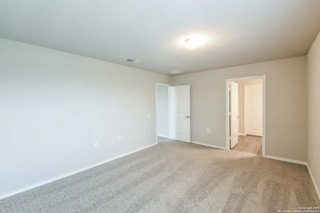 $1,670 | 7242 Cozy Run, San Antonio, TX 78218