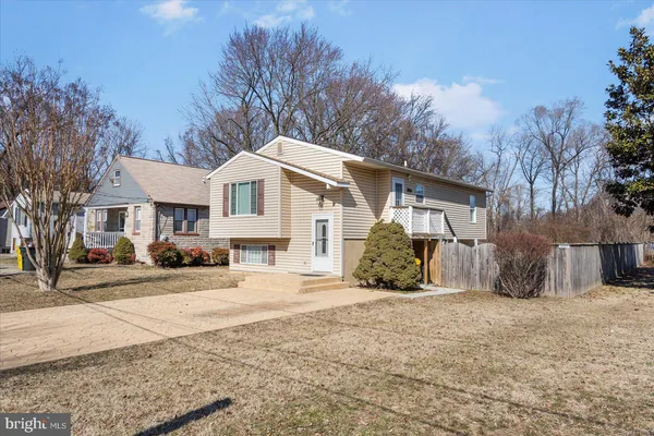 $2,700 | 430 Stiemly Avenue, Glen Burnie, MD 21060